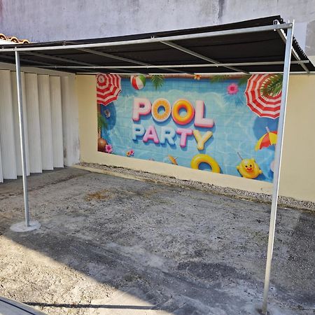 Garage4Me Pool Opcional Hotel Езмориз Екстериор снимка